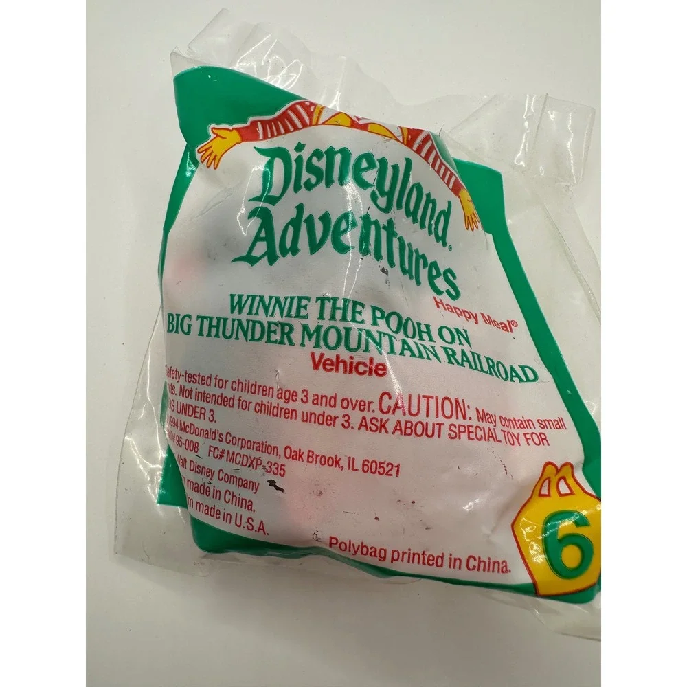 Disneyland Adventures Winnie the‎ Pooh Big Thunder Mountain Railroad Happy Meal